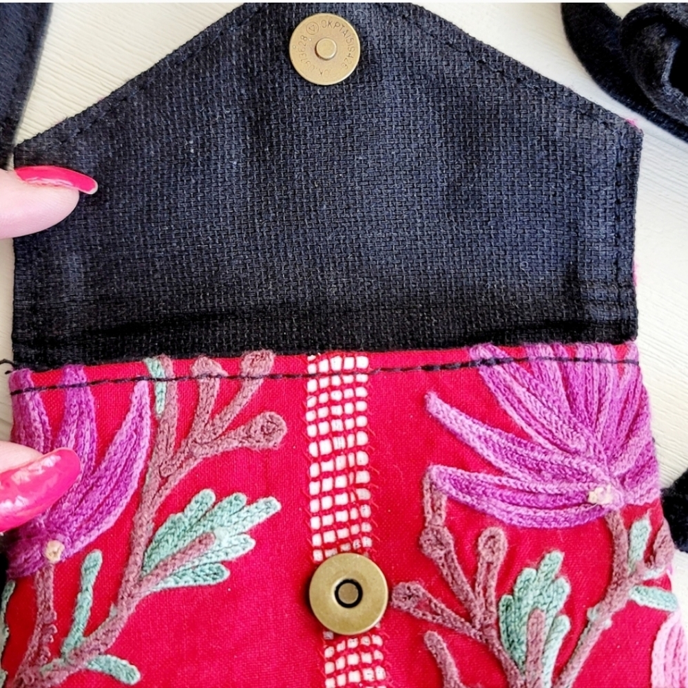 🆕️ World Finds Kutz Nomad Crossbody Bag - Picture 2 of 6